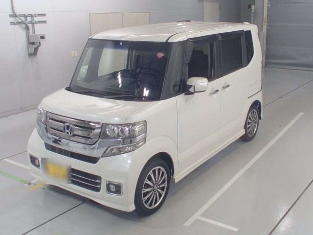 3297 Honda N box JF1 2016 г. (CAA Chubu)